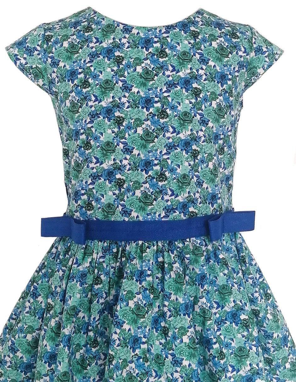 Vestido manga volantes para niña