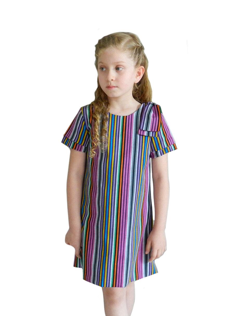 Vestido manga regular para niña