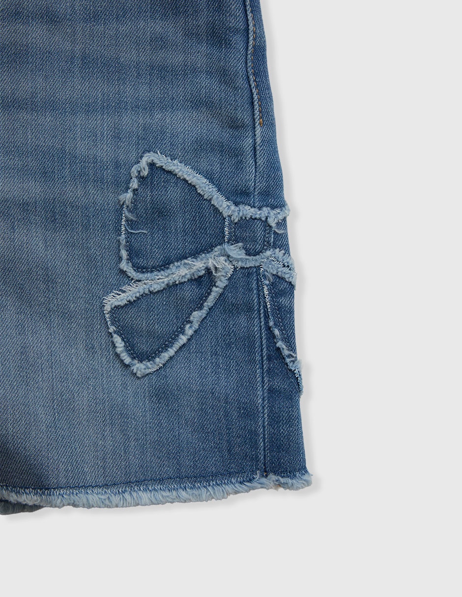 Short 3