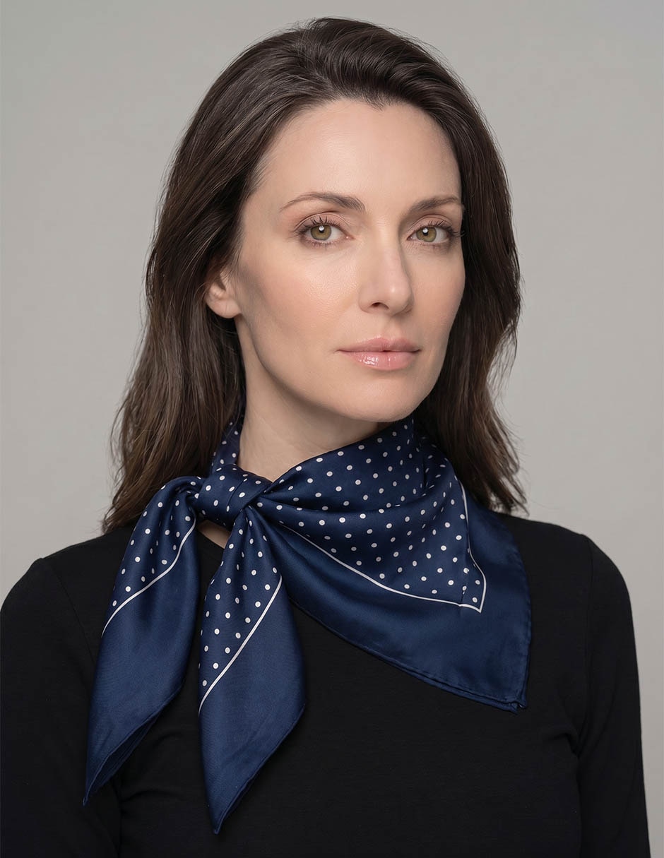 Mascada con estampado lunares para mujer Mascada con estampado lunares para mujer