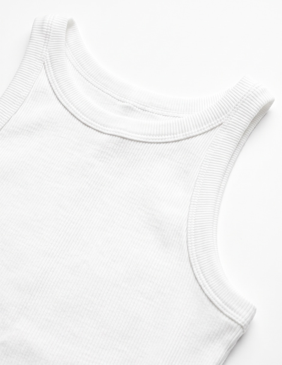 Playera sin manga para niña 5