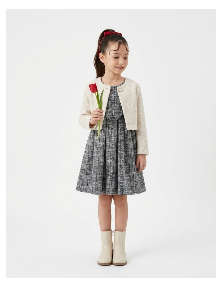 Vestido con suéter sin manga para niña Vestido con suéter sin manga para niña