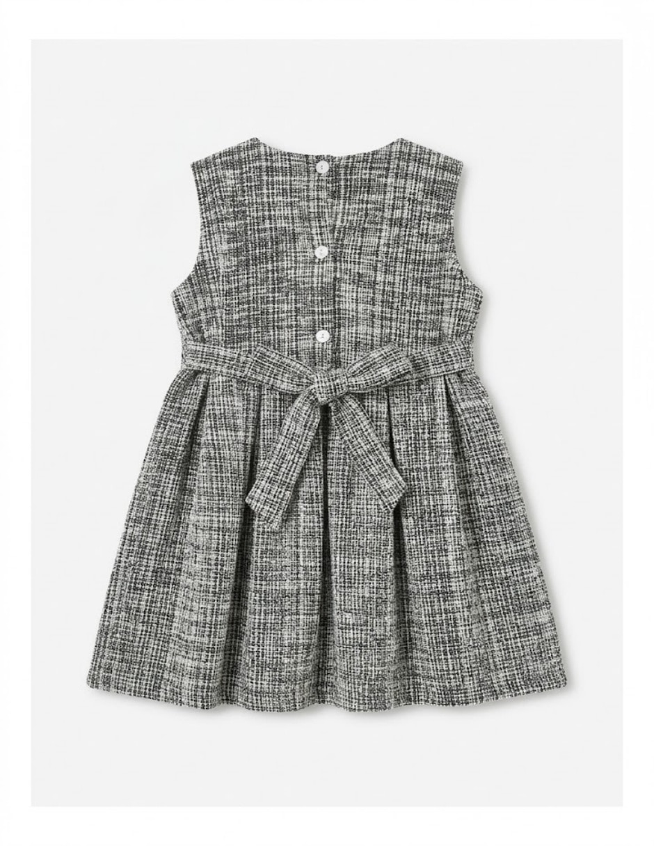 Vestido con suéter sin manga para niña 4